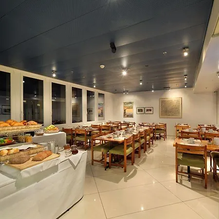 מלון The Guests' House