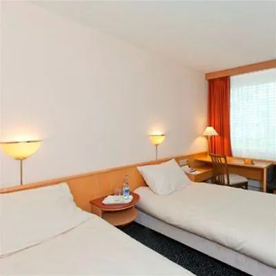 The Guests' House מלון 3*