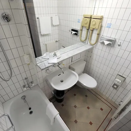 The Guests' House 3*