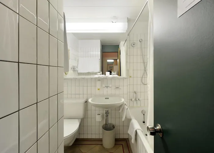 The Guests' House Hotel 3*