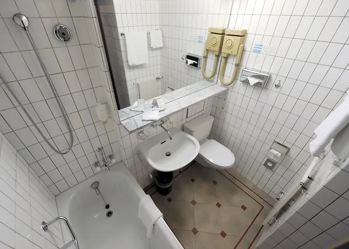 The Guests' House 3*