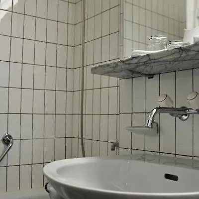 The Guests' House 3*