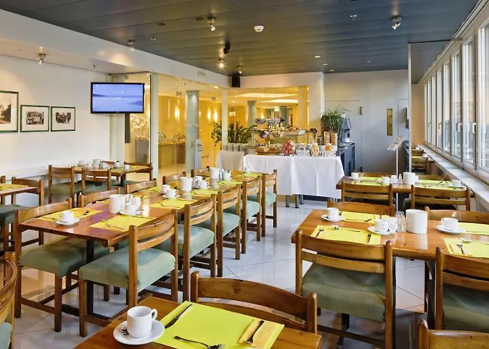 酒店 The Guests' House 3*